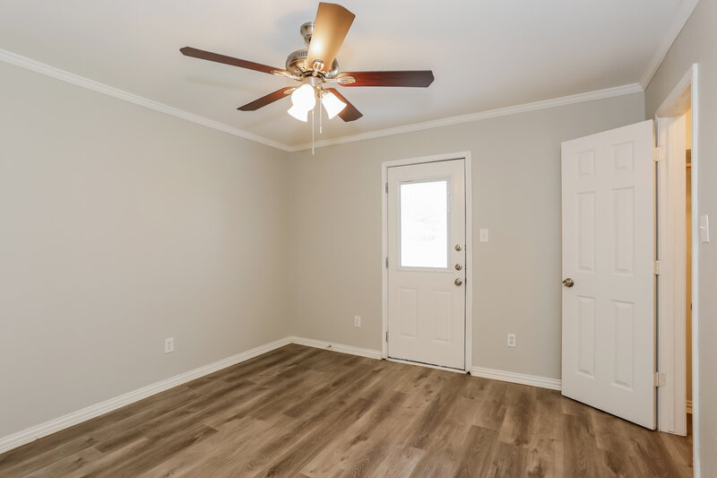 2,085/Mo, 217 Los Angeles Dr Glenn Heights, TX 75154 Bedroom View 2