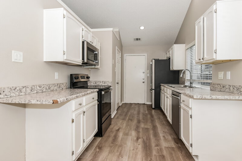 1,955/Mo, 117 Brockway Dr Rockwall, TX 75032 Kitchen View