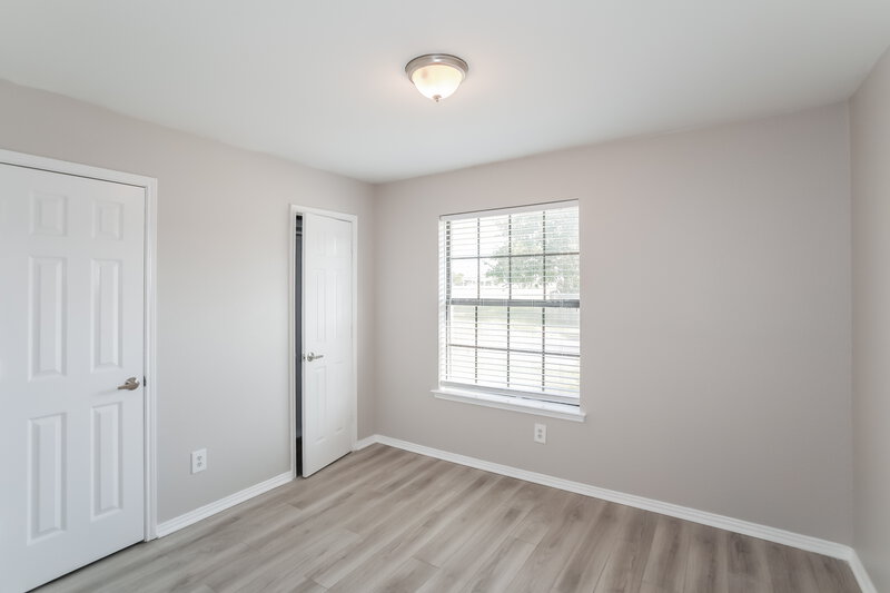 1,940/Mo, 216 Lantana Dr Arlington, TX 76018 Bedroom View