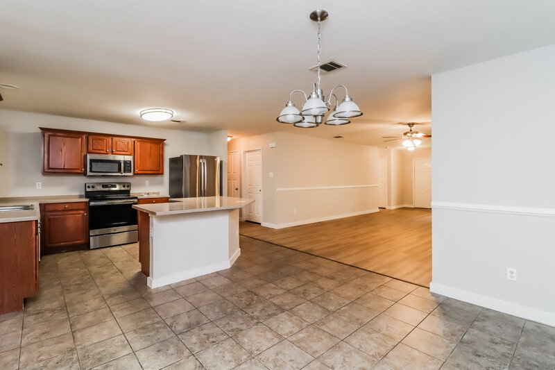 2,130/Mo, 7525 Hedgewood Ct Fort Worth, TX 76112 Dining Room View