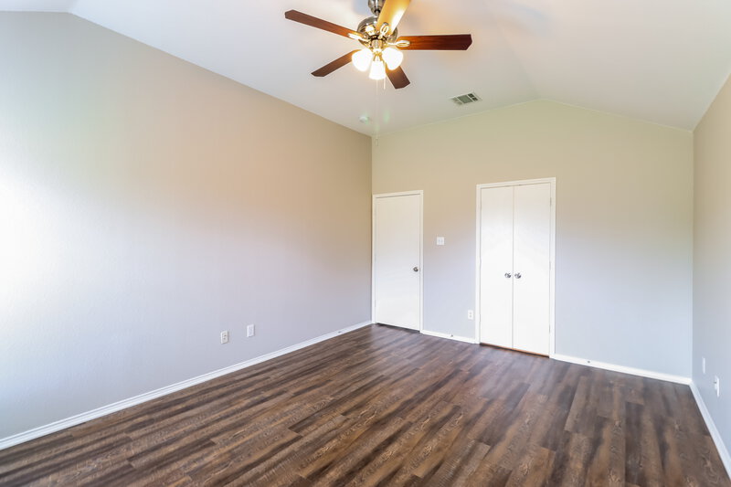 2,910/Mo, 1510 Whispering Oaks Dr Midlothian, TX 76065 Main Bedroom View 3