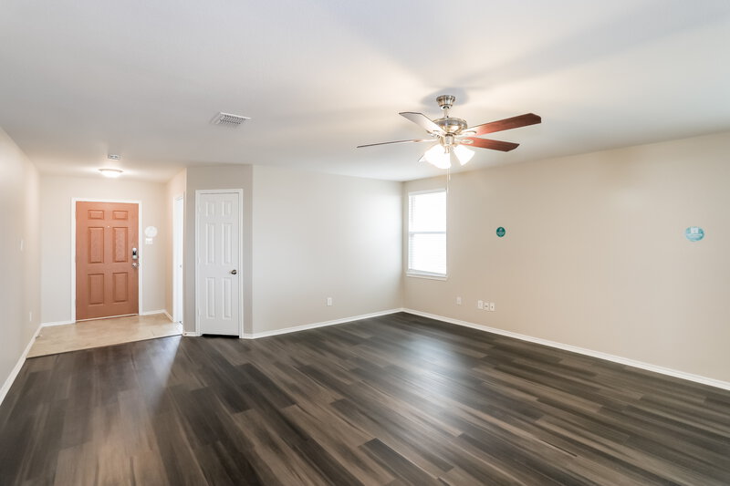 2,145/Mo, 7609 Scarlet View Trl Fort Worth, TX 76131 Living Room View