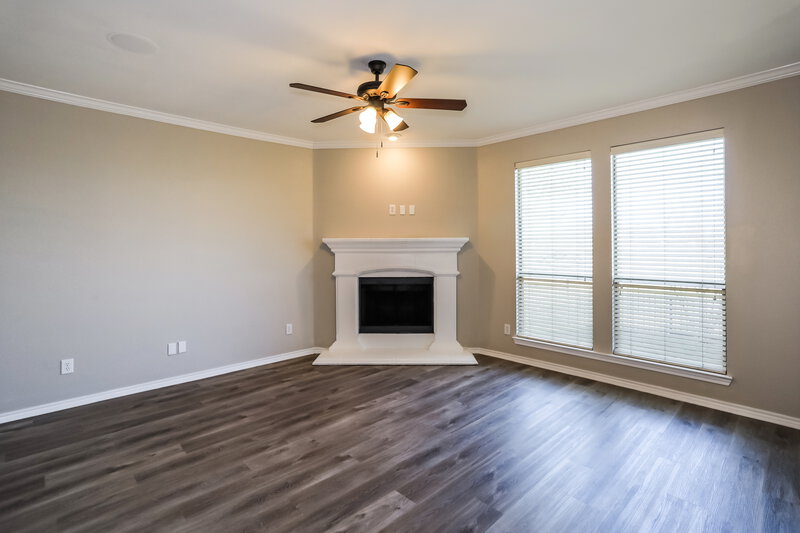 2,075/Mo, 10701 Hawks Landing Rd Haslet, TX 76052 Living Room View