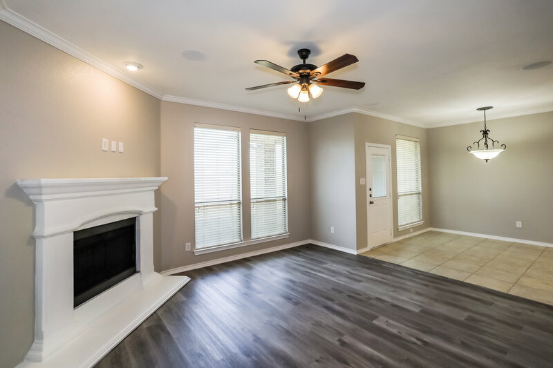 2,075/Mo, 10701 Hawks Landing Rd Haslet, TX 76052 Living Room View 2