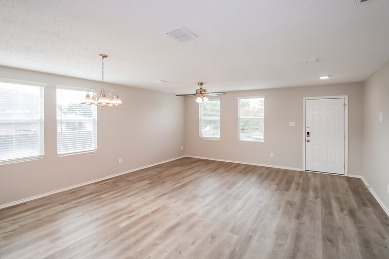 2,470/Mo, 3609 Butler Dr Denton, TX 76210 Family Room View