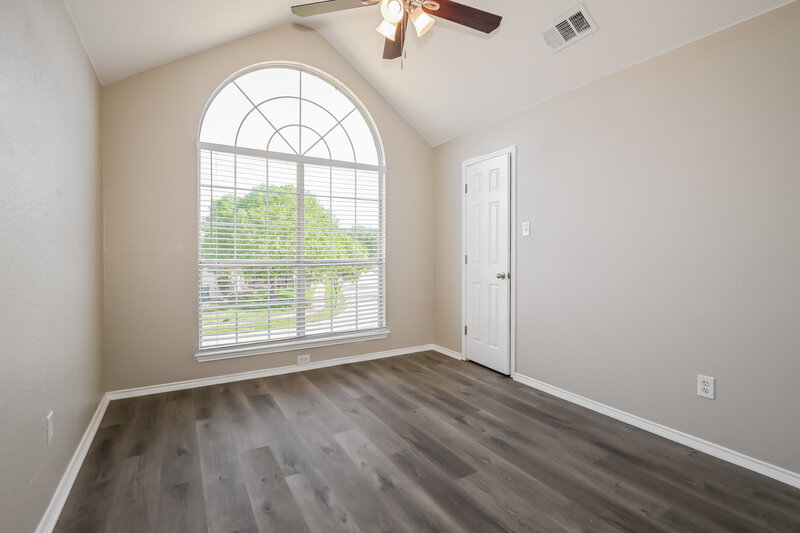 2,585/Mo, 907 Steadman Dr Cedar Hill, TX 75104 Bedroom View