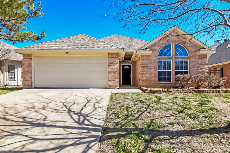 2,470/Mo, 4115 Crossgate Ct Arlington, TX 76016 External View