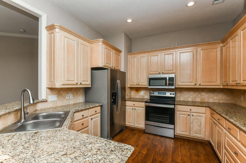 2,470/Mo, 4115 Crossgate Ct Arlington, TX 76016 Kitchen View