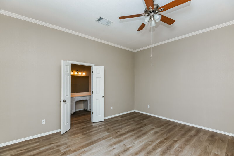 2,470/Mo, 4115 Crossgate Ct Arlington, TX 76016 Main Bedroom View 2