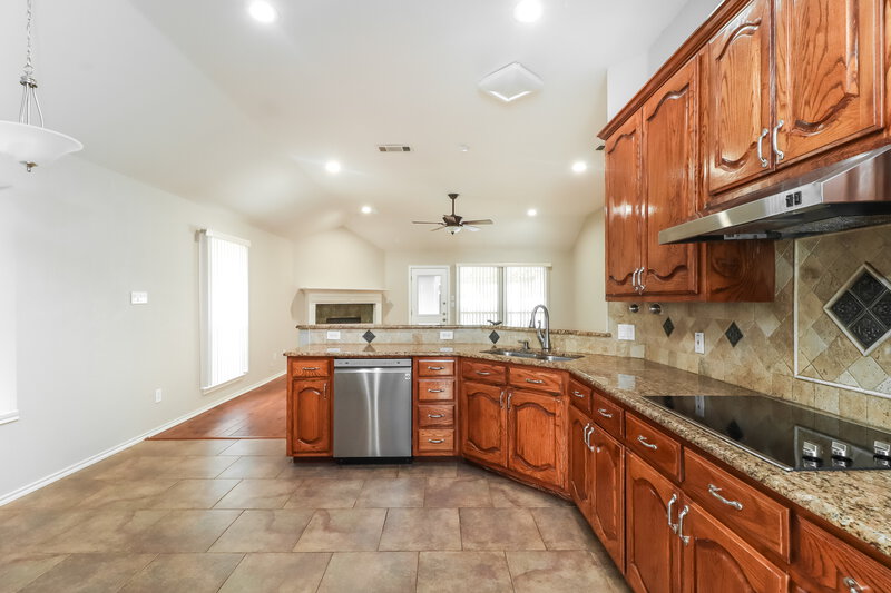2,435/Mo, 7824 Blossom Dr Fort Worth, TX 76133 Misc View 5