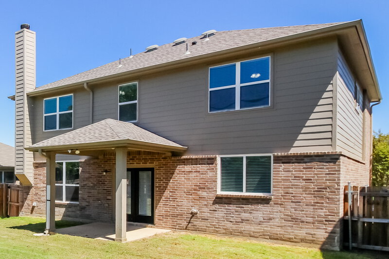 2,520/Mo, 10441 Rising Knoll Ln Fort Worth, TX 76131 Rear View