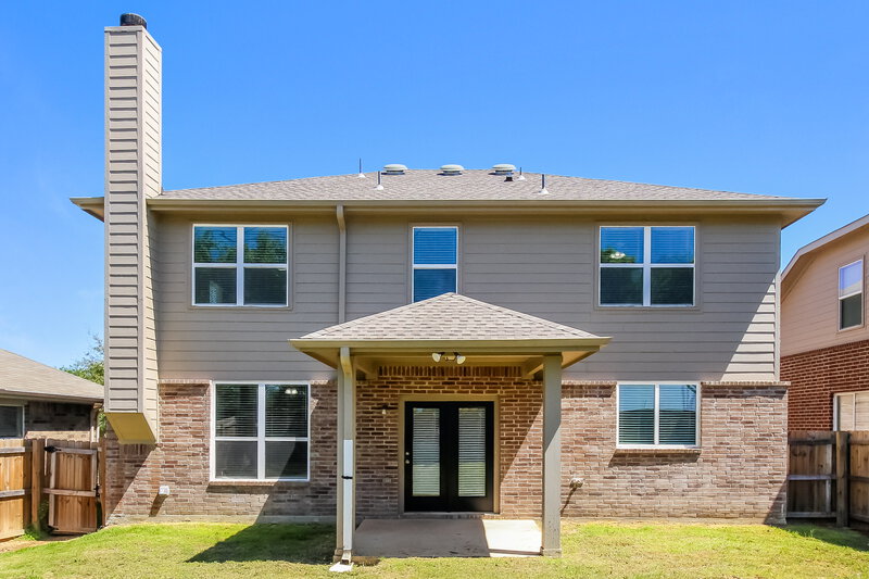 2,520/Mo, 10441 Rising Knoll Ln Fort Worth, TX 76131 Rear View 2