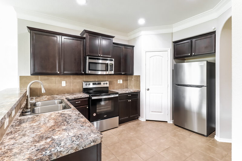 2,250/Mo, 5138 Mountain View Dr Krum, TX 76249 Kitchen View