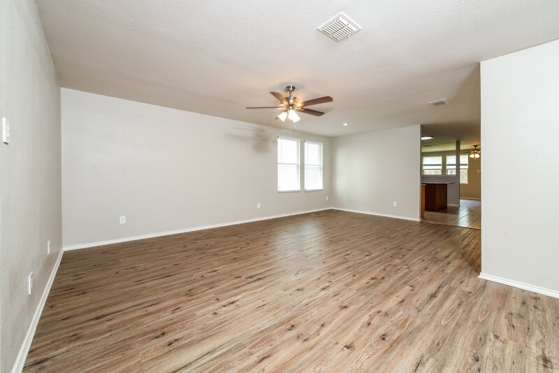 2,270/Mo, 1625 Baxter Springs Dr Justin, TX 76247 Living Room View 5