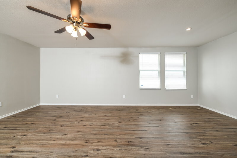 2,270/Mo, 1625 Baxter Springs Dr Justin, TX 76247 Bedroom View