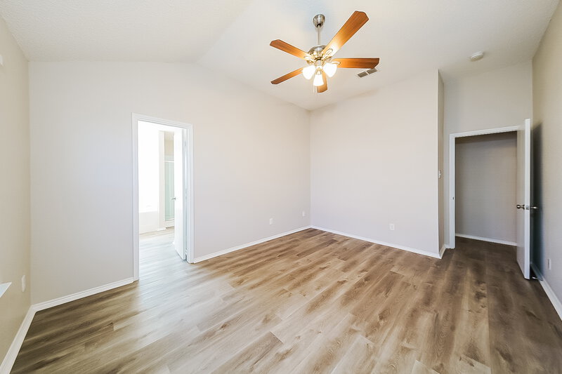 2,180/Mo, 2401 Yorba Linda Dr Fort Worth, TX 76108 Main Bedroom View 2