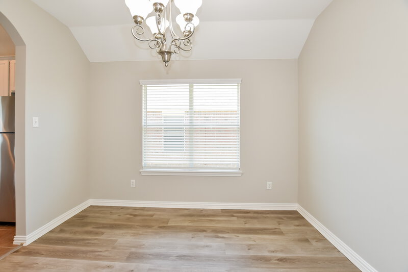 2,500/Mo, 107 Painted Trl Forney, TX 75126 Dining Room View
