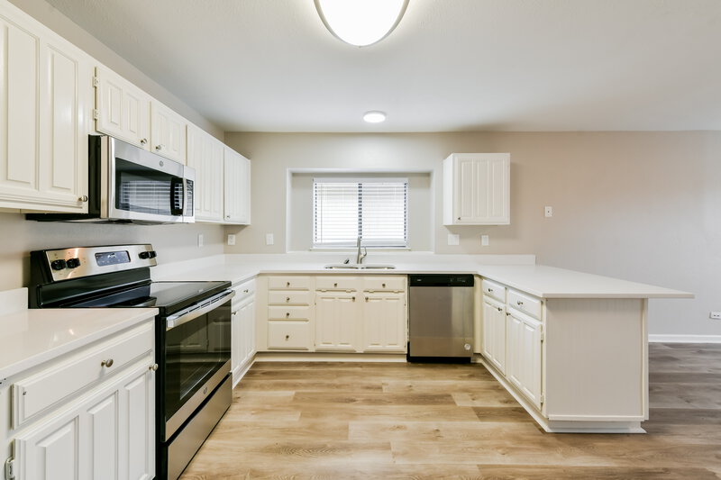 2,285/Mo, 1616 Cayman Cir Plano, TX 75025 Kitchen View 3