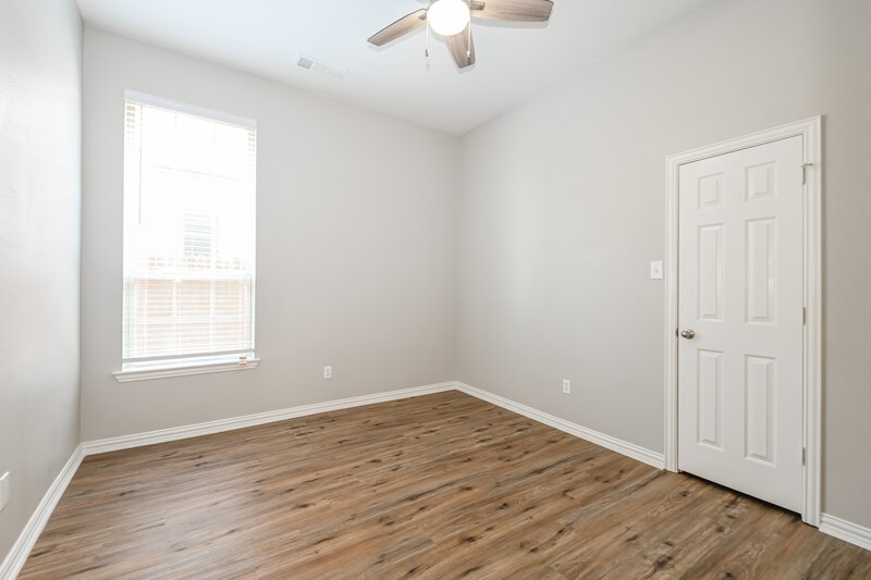2,750/Mo, 1224 Wedgewood Dr Forney, TX 75126 Main Bedroom View 2