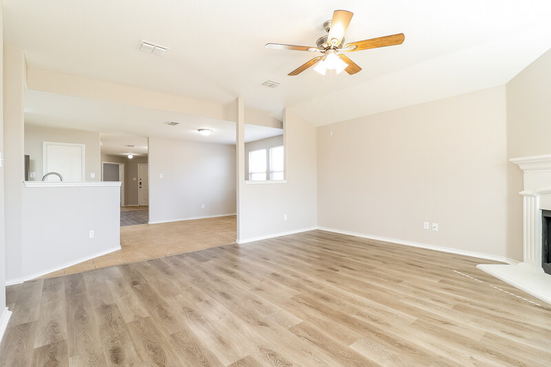 2,185/Mo, 627 Berry Trl Forney, TX 75126 Living Room View