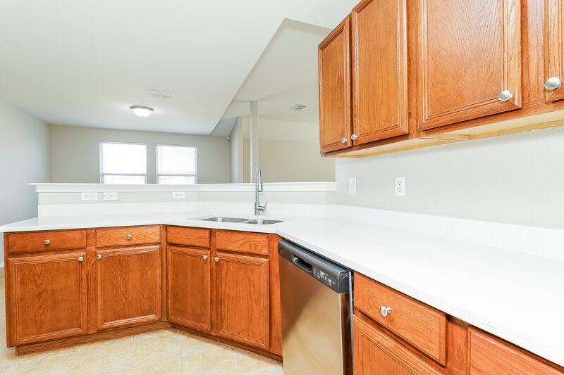 2,185/Mo, 627 Berry Trl Forney, TX 75126 Kitchen View 2