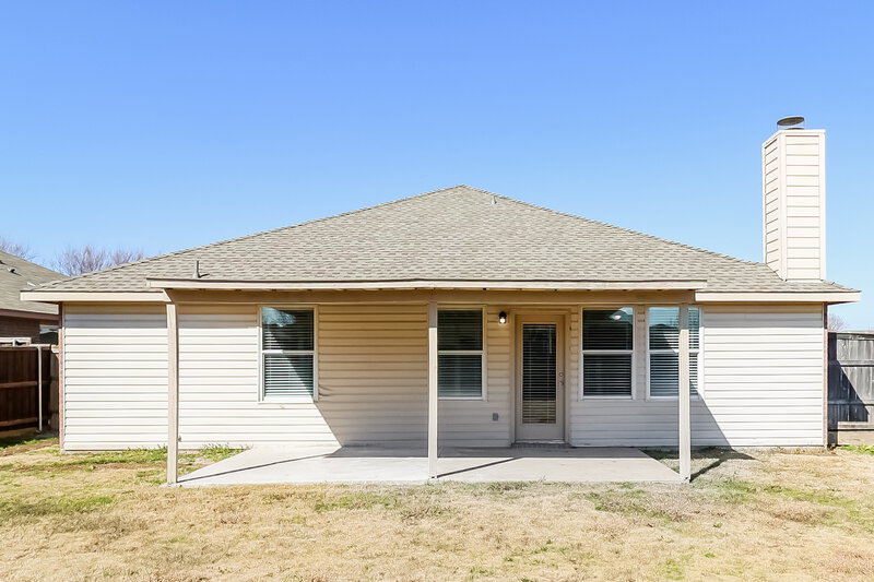 2,185/Mo, 627 Berry Trl Forney, TX 75126 Rear View