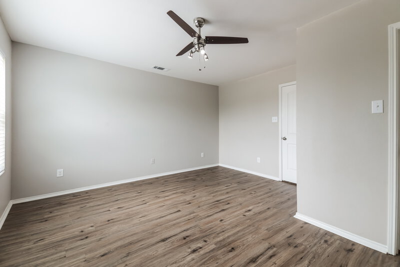 2,575/Mo, 11425 Maddie Ave Fort Worth, TX 76244 Bedroom View 3