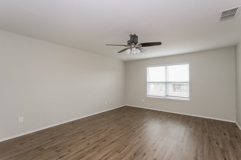 2,350/Mo, 4920 Wild Oats Dr Fort Worth, TX 76179 Main Bedroom View