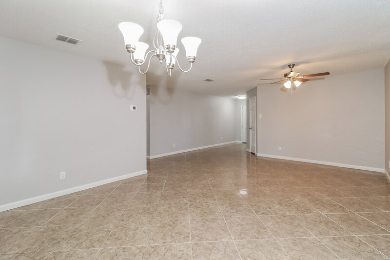 2,520/Mo, 3917 Foxhound Ln Fort Worth, TX 76123 Living Room View 3