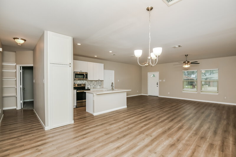 2,290/Mo, 2313 Sundrop Ct Fort Worth, TX 76108 Dining Room View