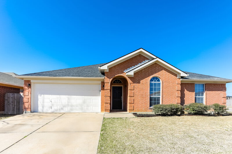 2,350/Mo, 6918 Meadow Bend Dr Arlington, TX 76002 External View