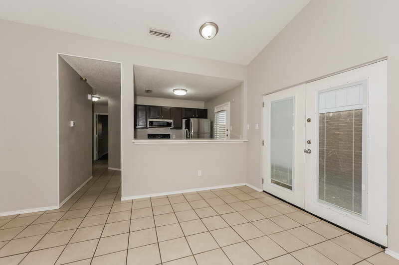 1,600/Mo, 140 Callender Dr Fort Worth, TX 76108 Living Room View 4