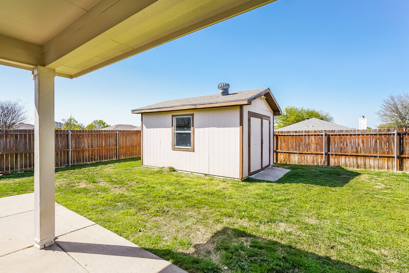 1,930/Mo, 8813 Sagebrush Trl Cross Roads, TX 76227 Rear View