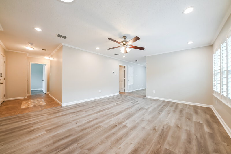 2,175/Mo, 1036 Singletree Dr Forney, TX 75126 Living Room View 2