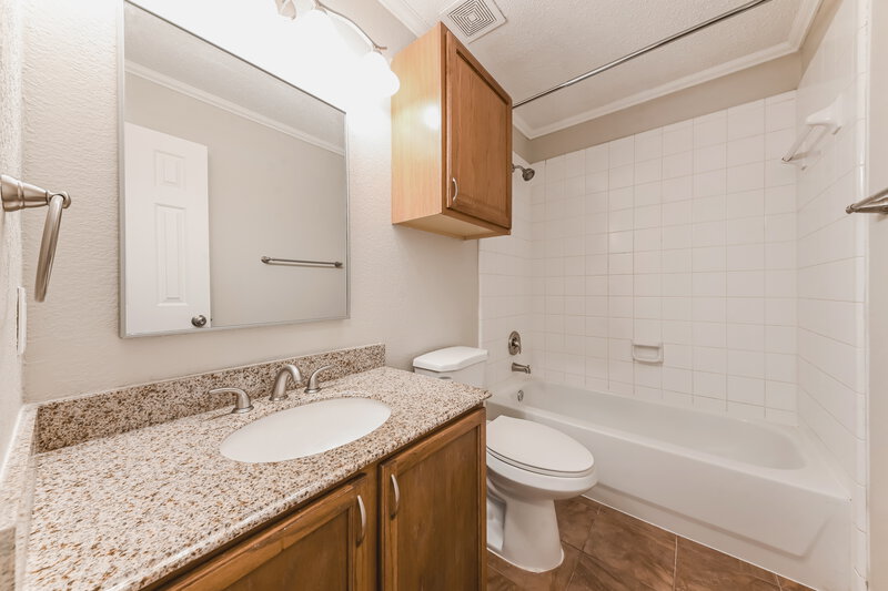 2,175/Mo, 1036 Singletree Dr Forney, TX 75126 Bathroom View