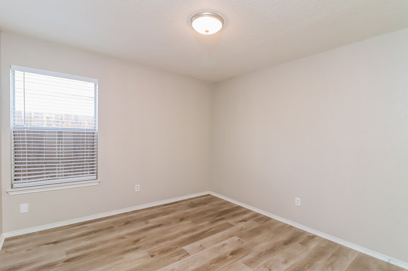 1,900/Mo, 10529 Towerwood Dr Fort Worth, TX 76140 Bedroom View