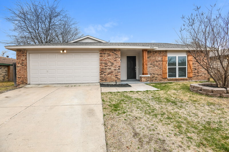 2,540/Mo, 4301 Campion Ln Fort Worth, TX 76137 External View