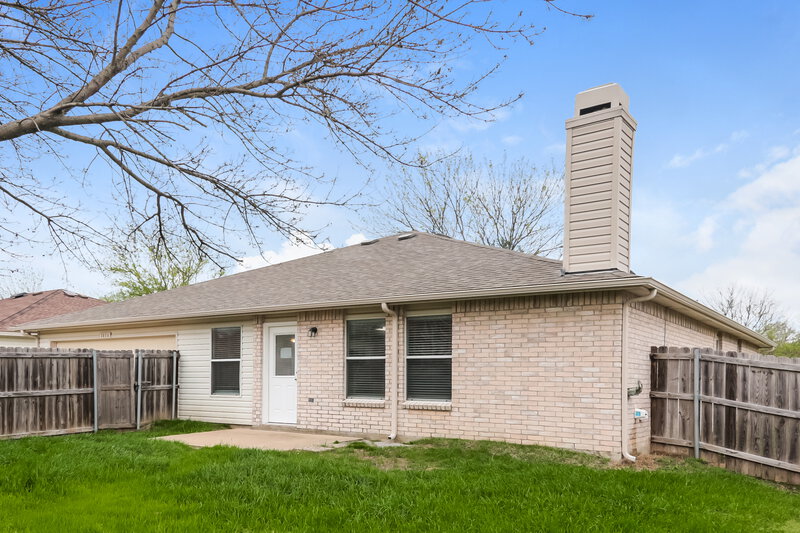 2,415/Mo, 1616 Cliffbrook Dr Rockwall, TX 75032 Rear View 2