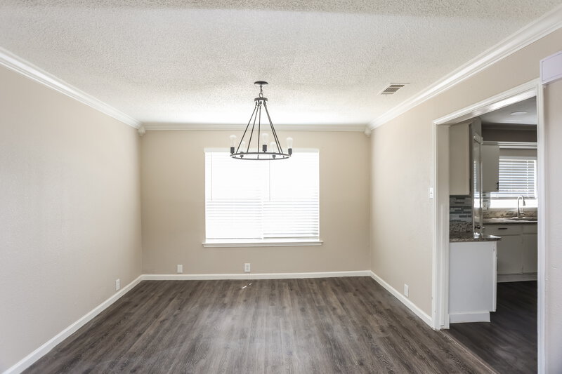 2,520/Mo, 224 Yale Blvd Glenn Heights, TX 75154 Breakfast Nook View