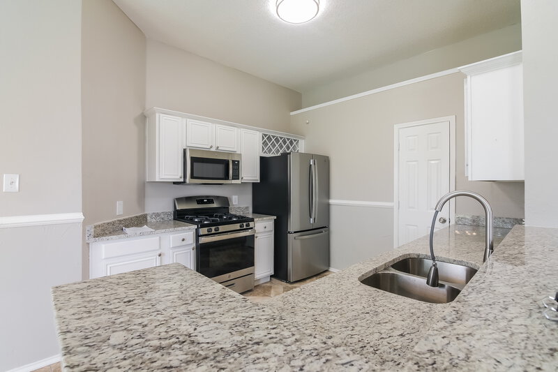2,175/Mo, 3014 Canary Ln Midlothian, TX 76065 Kitchen View