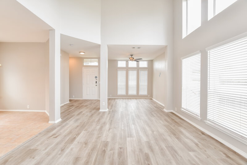 2,620/Mo, 309 Cobblestone Dr Wylie, TX 75098 Living Room View 3