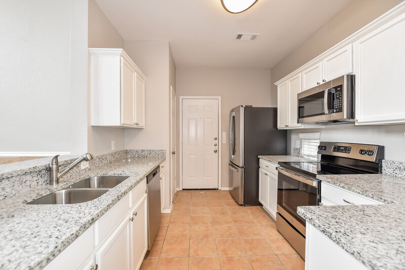 2,620/Mo, 309 Cobblestone Dr Wylie, TX 75098 Kitchen View 2