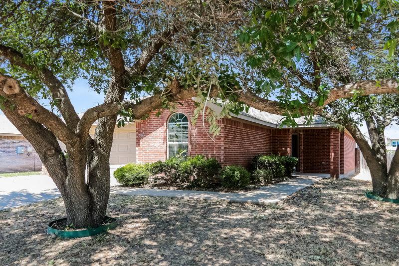 1,850/Mo, 2945 Stockton St Denton, TX 76209 Front View