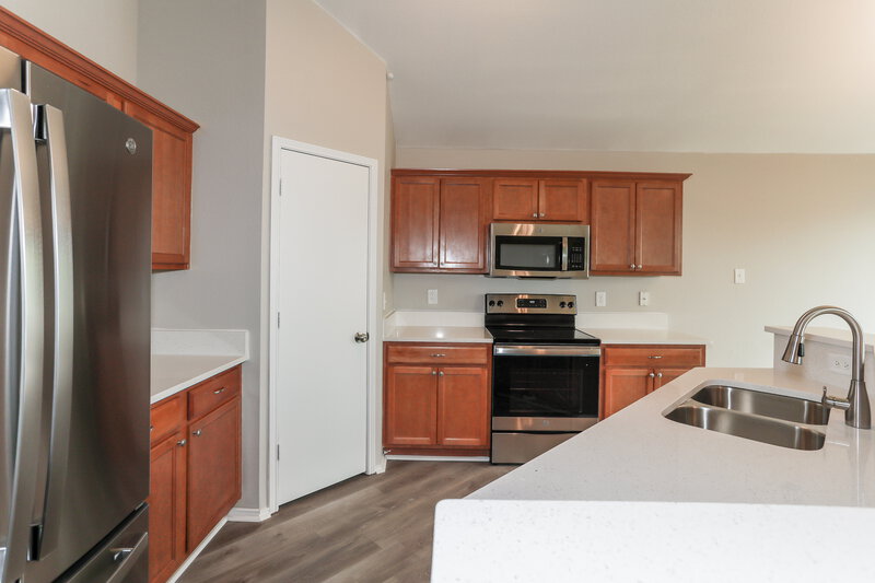 2,180/Mo, 2945 Stockton St Denton, TX 76209 Kitchen View 2