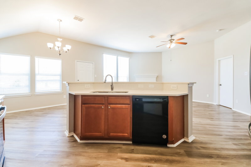 1,850/Mo, 2945 Stockton St Denton, TX 76209 Kitchen View