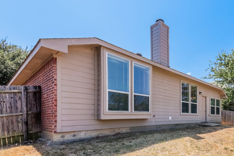 1,850/Mo, 2945 Stockton St Denton, TX 76209 Rear View