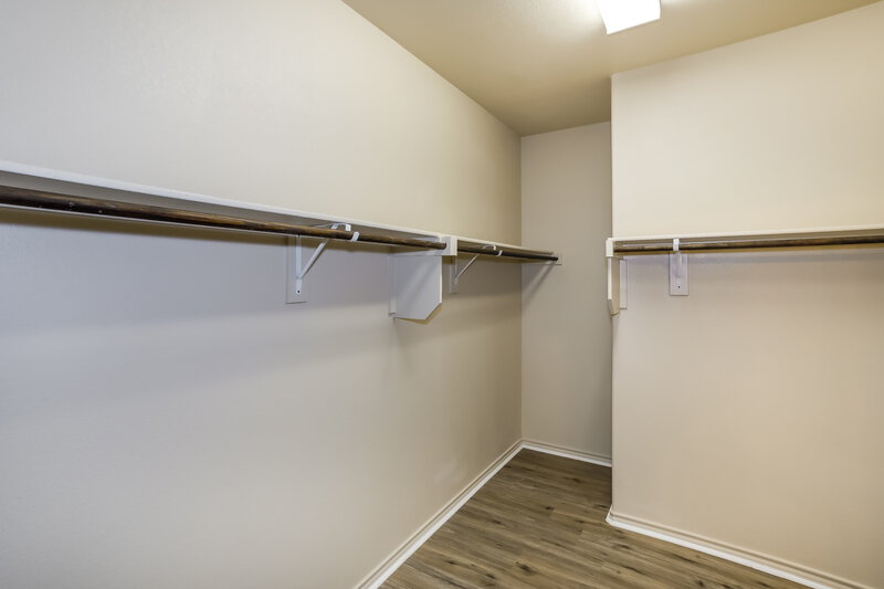 2,320/Mo, 314 Fairgrounds Ln Ponder, TX 76259 Amenities View