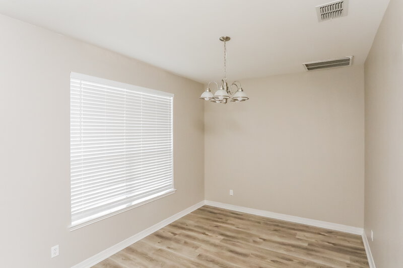 2,750/Mo, 226 Arabian Rd Waxahachie, TX 75165 Dining Room View