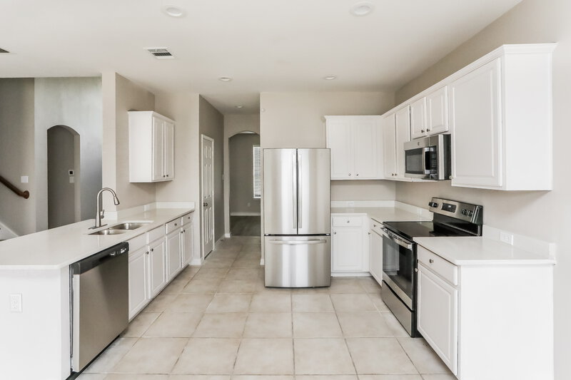 2,750/Mo, 226 Arabian Rd Waxahachie, TX 75165 Kitchen View 2