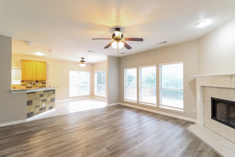 3,480/Mo, 703 Biscayne Dr Mansfield, TX 76063 Living Room View
